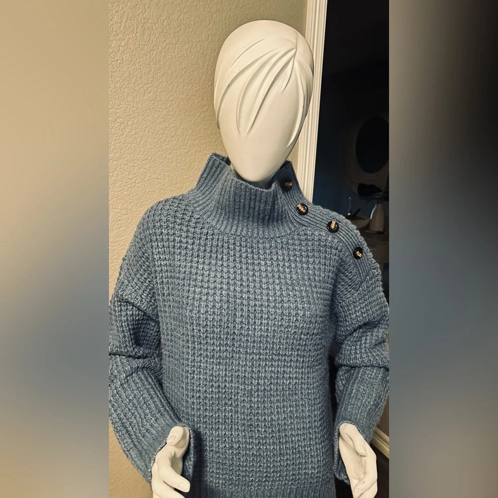 Ann Taylor Weekend Dusty Blue Mock Neck Button-Shoulder Sweater size L - Picture 3 of 11
